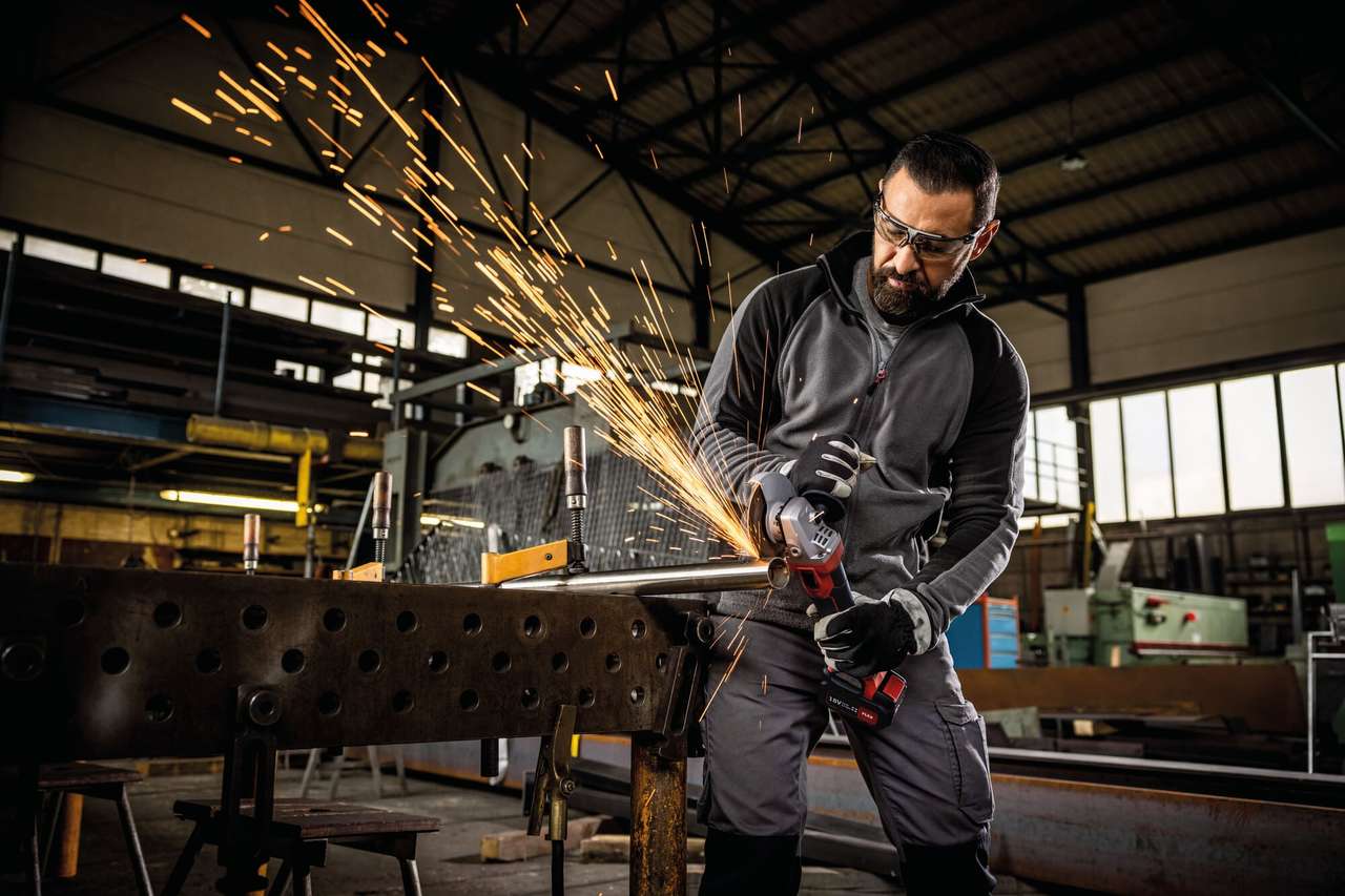 flex LBE 125 18.0-EC C akku winkelschleifer anwendung 4